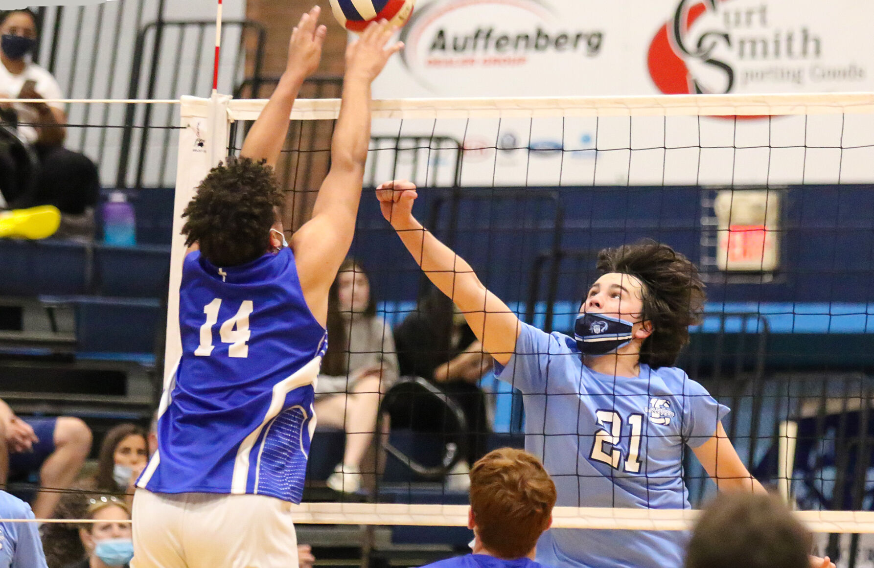 Belleville East vs. Alton Marquette boys volleyball